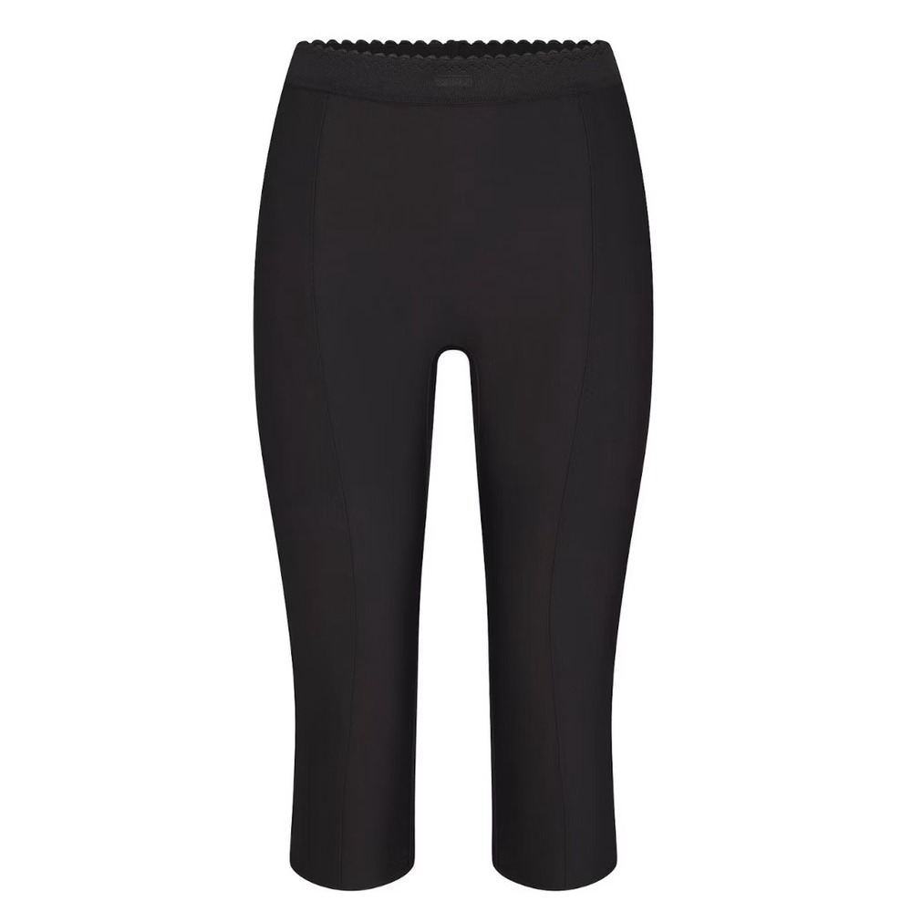 Skims Body High Waist Capri Onyx Black Leggings BO-PNT-10567W Medium